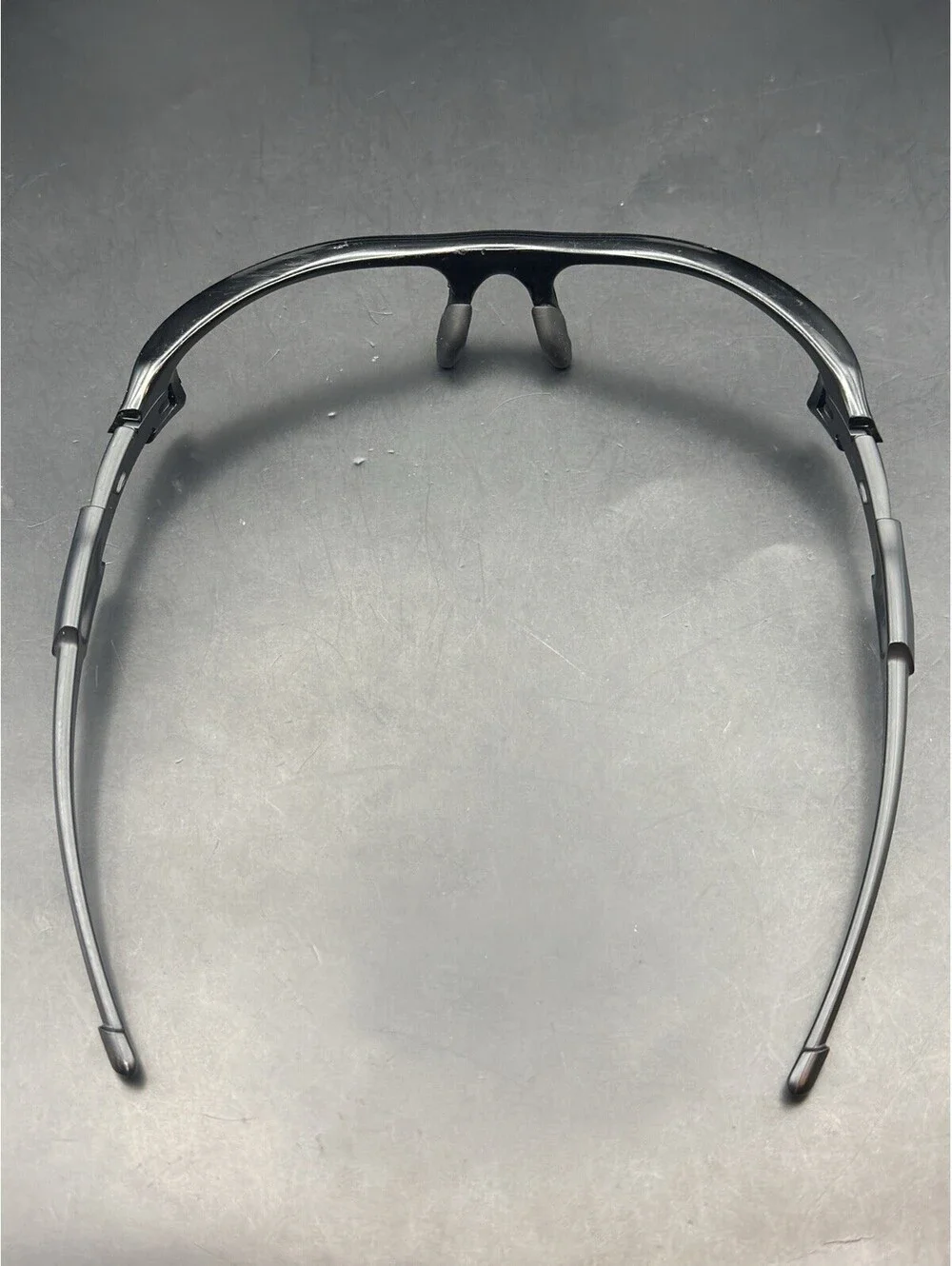 Oakley pre owned